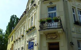 Hotel & Restaurant Na Frystatske
